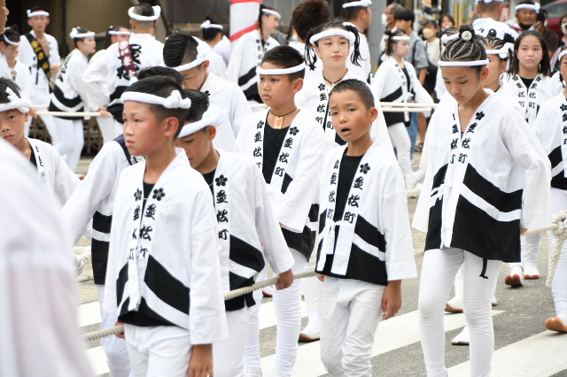 岸和田だんじり祭り　並松町記念誌 Amazon.co.jp: 岸和田 並松町 地車 記念誌 だんじり : おもちゃ